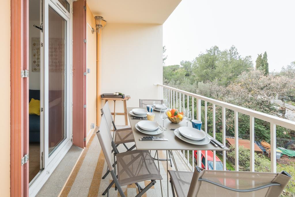 Appartement Les Elfes Le Pradet Bagian luar foto