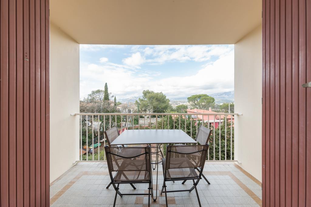 Appartement Les Elfes Le Pradet Bagian luar foto