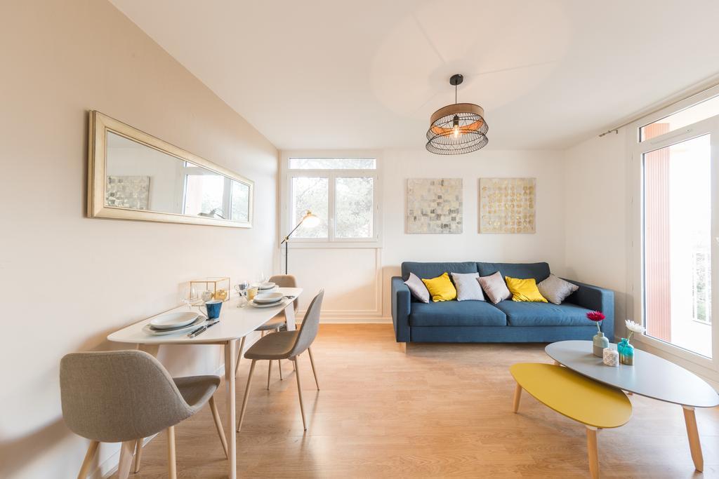Appartement Les Elfes Le Pradet Bagian luar foto